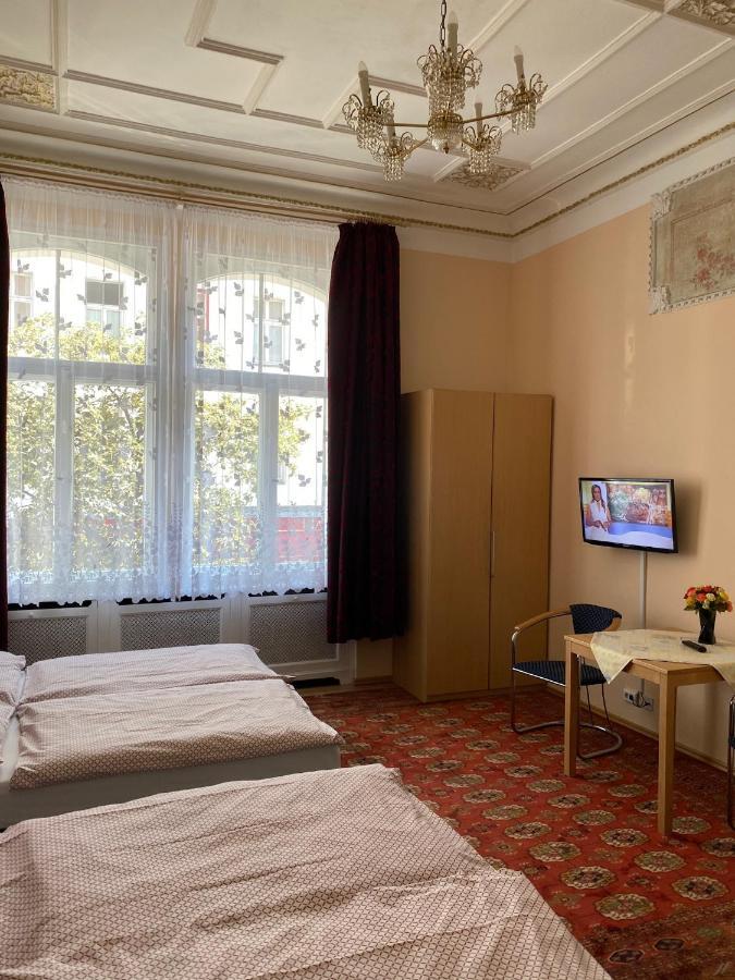 Hotel Gunia Berlin Ngoại thất bức ảnh