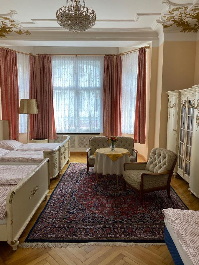 Hotel Gunia Berlin Ngoại thất bức ảnh