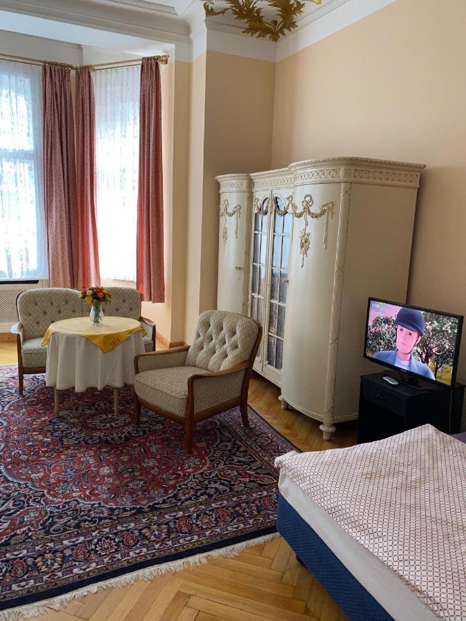 Hotel Gunia Berlin Ngoại thất bức ảnh