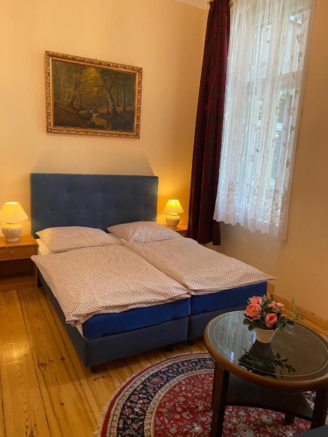 Hotel Gunia Berlin Ngoại thất bức ảnh