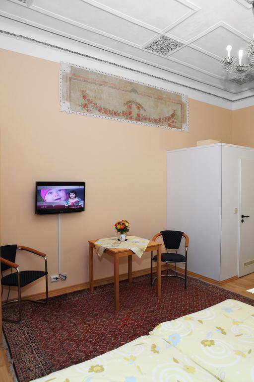 Hotel Gunia Berlin Ngoại thất bức ảnh
