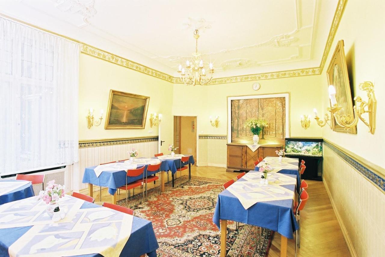 Hotel Gunia Berlin Ngoại thất bức ảnh